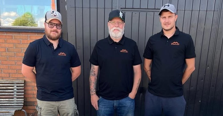 Team från AF Byggservice för sidan om företagets arbetsområden i Jönköpings län